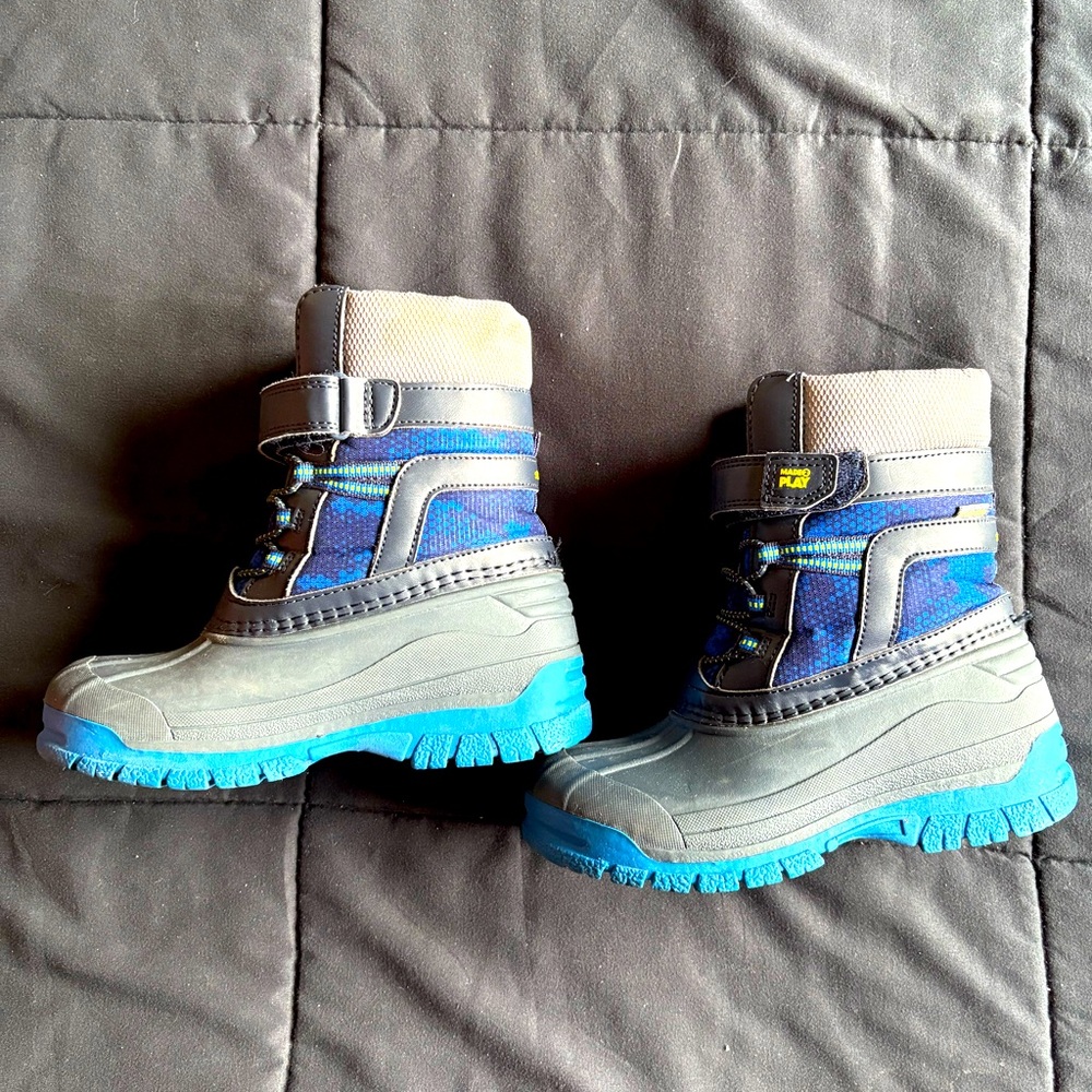 Stride Rite - Kids Waterproof Winter Boots - Blue and Gray - size 12 - worn